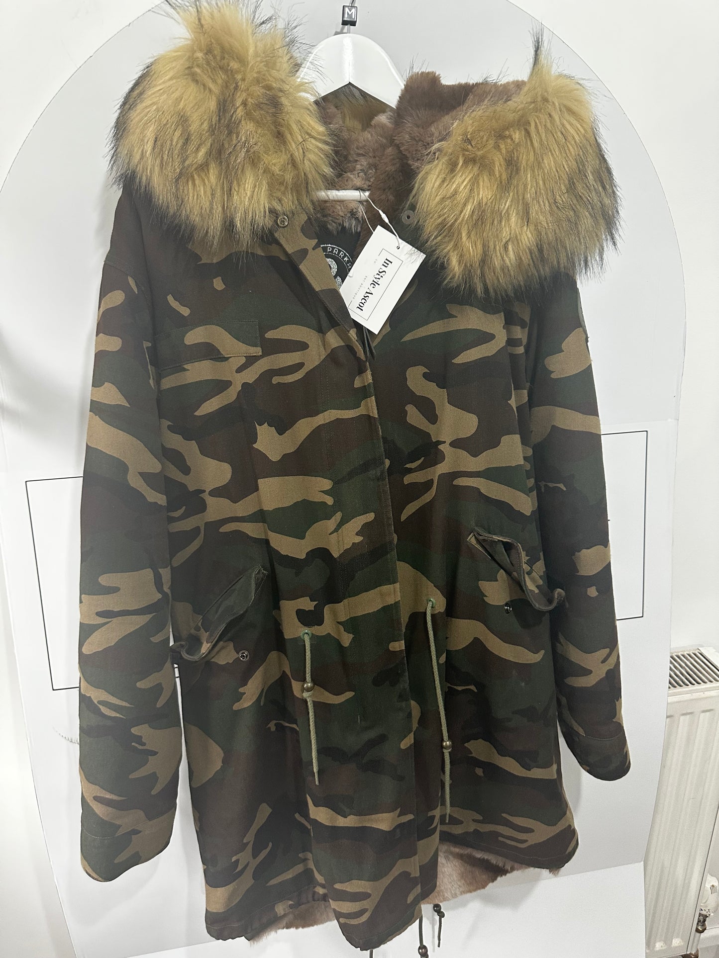 Camo Bobbi Parka Parka, Size M