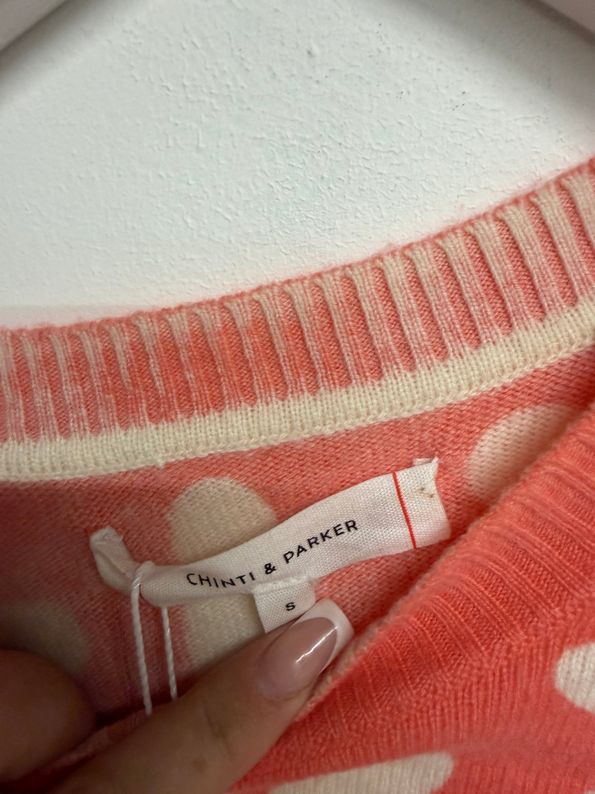 Preloved Chinti & Parker Jumper Size Small Pink