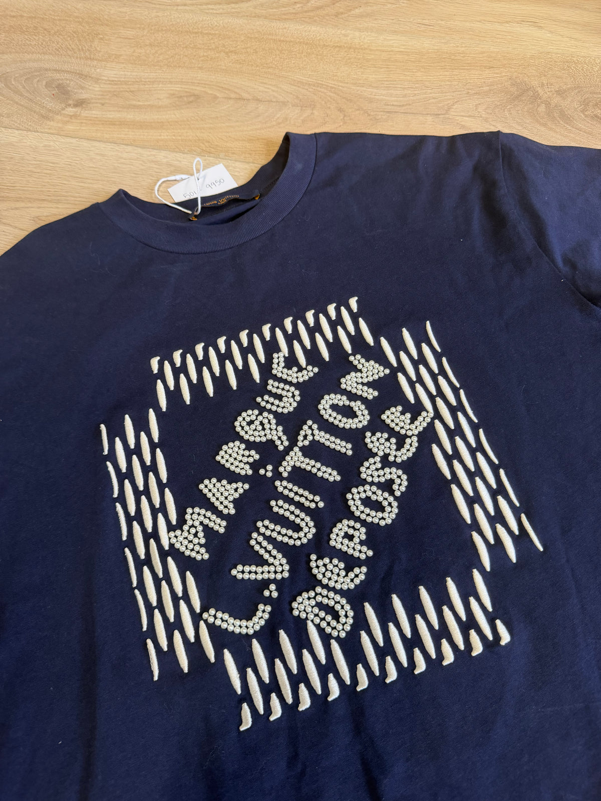 Preloved Louis Vuitton Men's T-Shirt Size L Navy
