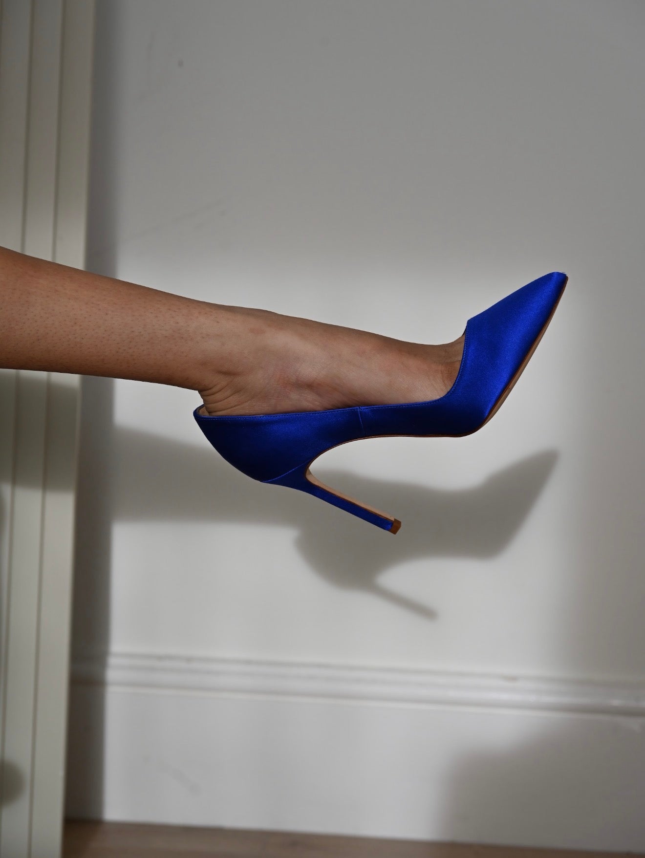 Blue Manolo Blahnik Heels Brand New, 4