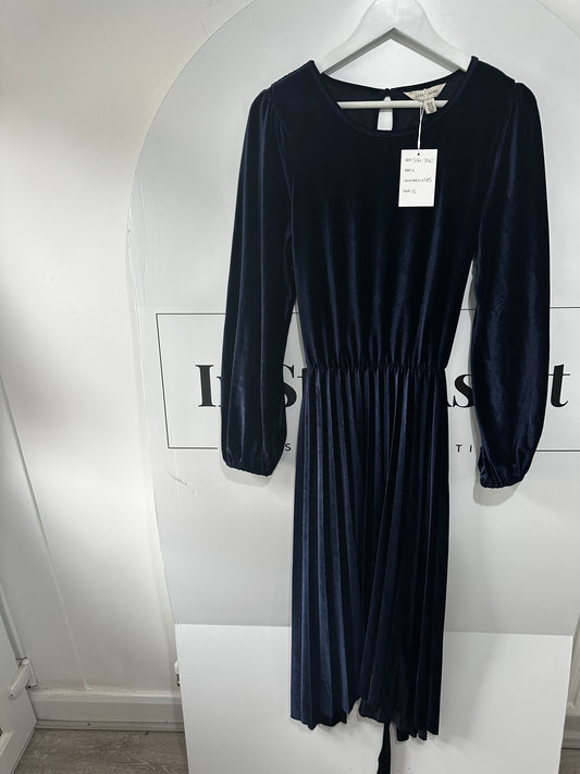 Navy Love & Roses Dress, 12