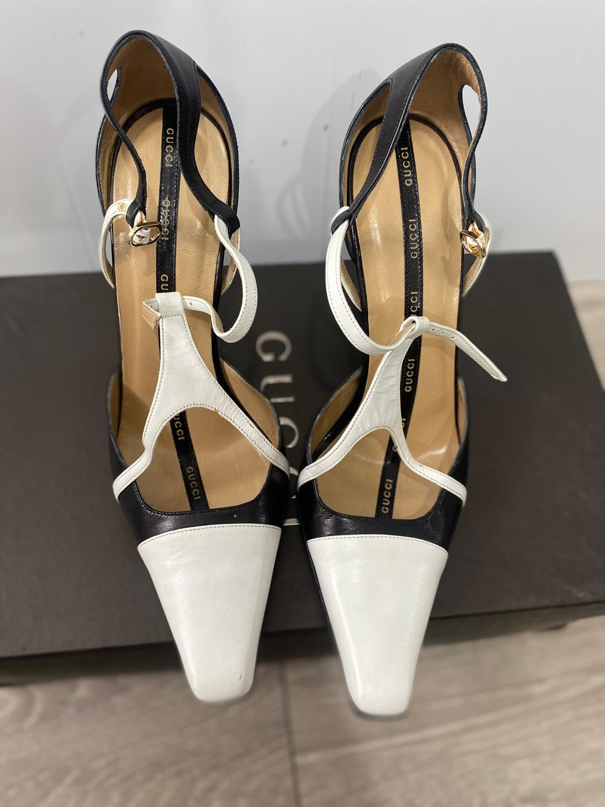 Black and White Vintage Gucci Heels, Size 37 - UK 4