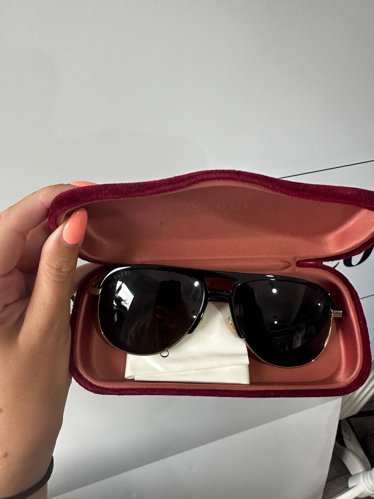 Black Gucci Sunglasses