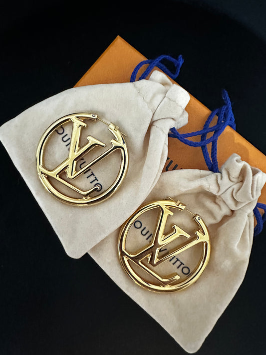 Gold GM Hoop Louis Vuitton Earrings Iconic