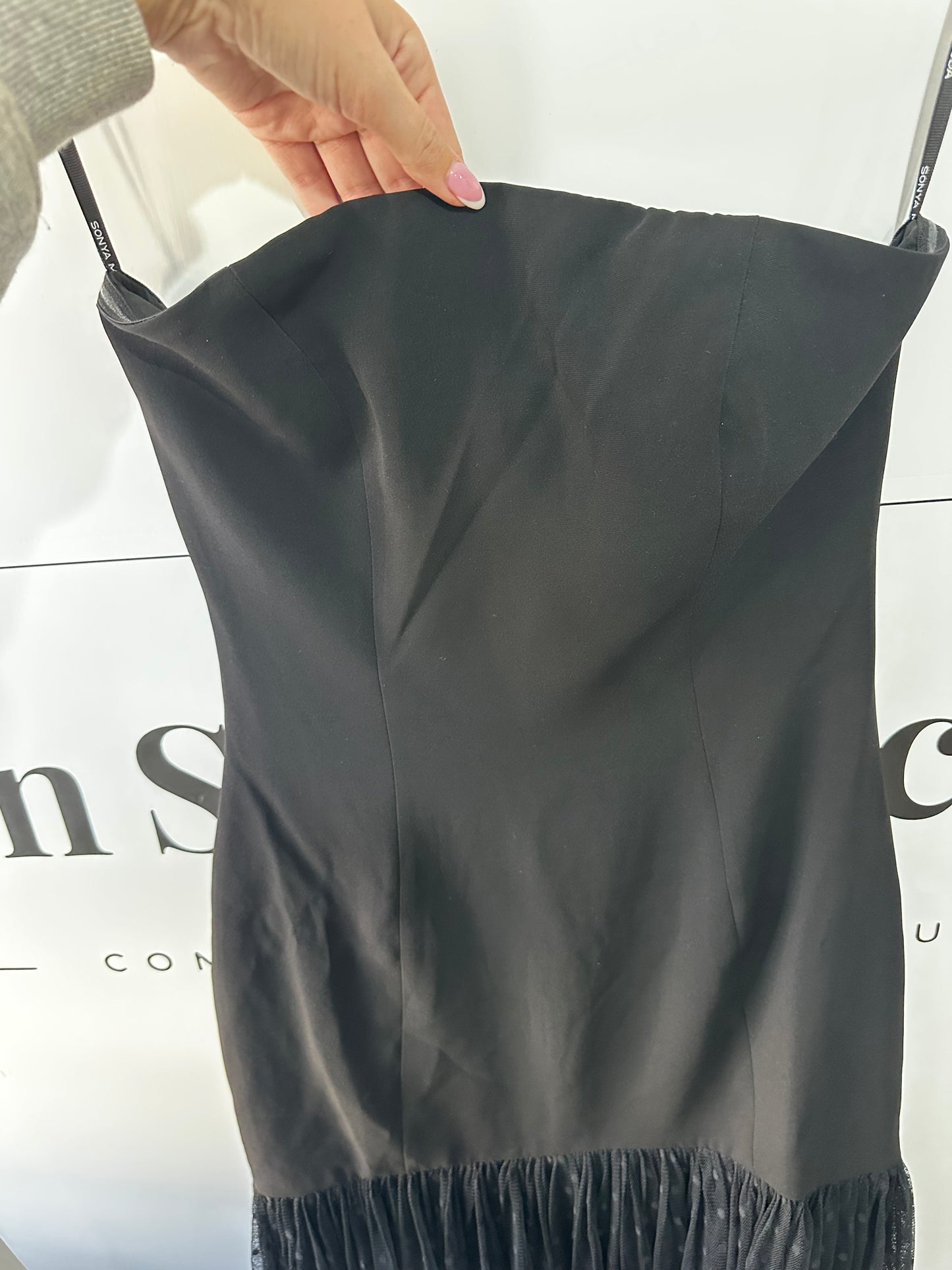 Size 8 Black & Tulle Sonya Moda